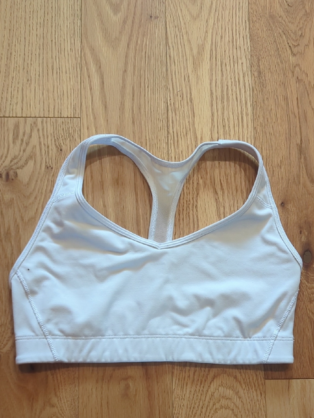 VSX Sport.  'The Player' Racerback Sports Bra in White. Size Medium.